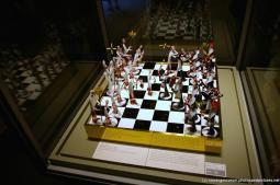 Gianni Toso's Chess Set at Corning Museum of Glass.jpg
