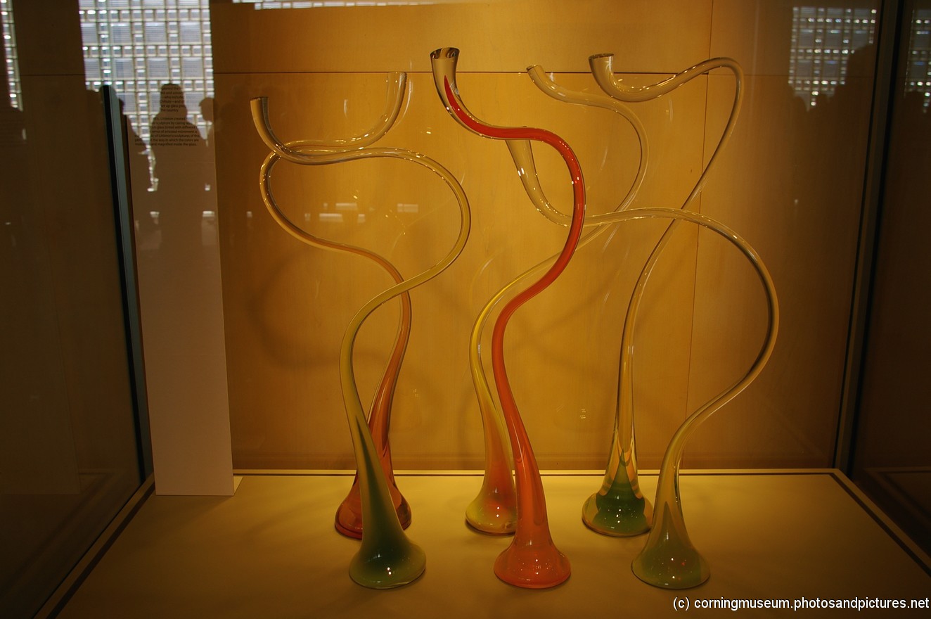 Harvey Littleton Gold and Green Implied Movement at Corning Museum of Glass.jpg
