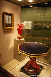 Octagonal table at Corning Museum of Glass.jpg