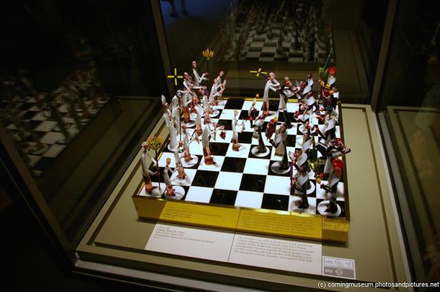 Gianni Toso's Chess Set at Corning Museum of Glass.jpg
