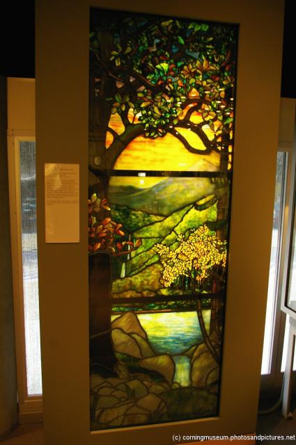 Louis Comfort Tiffany glass panel at Corning Glass Museum.jpg
